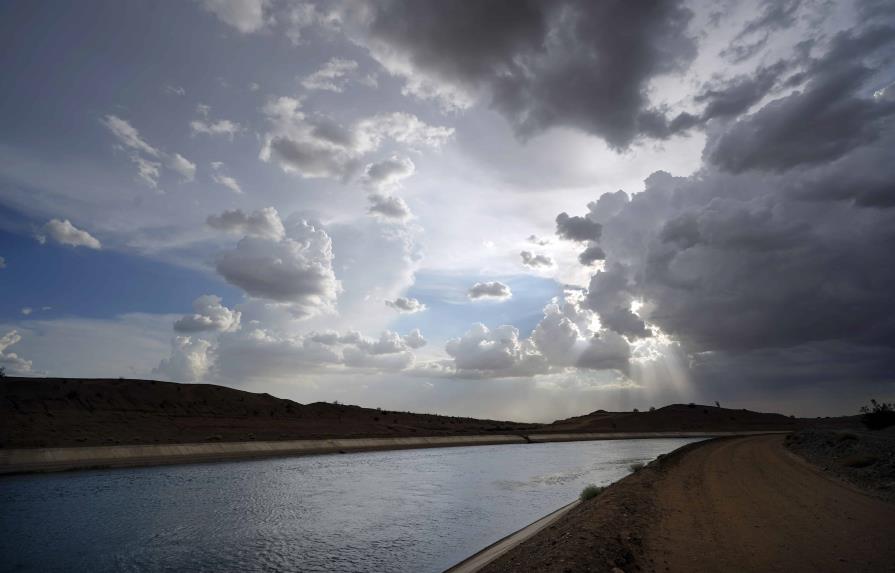 Arizona, California y Nevada proponen plan para reducir el uso de agua del río Colorado