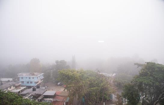 Neblina sobre Santo Domingo está asociada a vaguada que se forma en el Atlántico