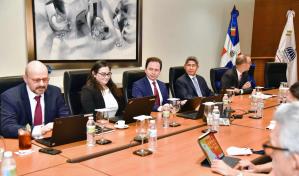 Misión del FMI alaba economía de RD; sugiere ampliar la base impositiva y reducir exenciones