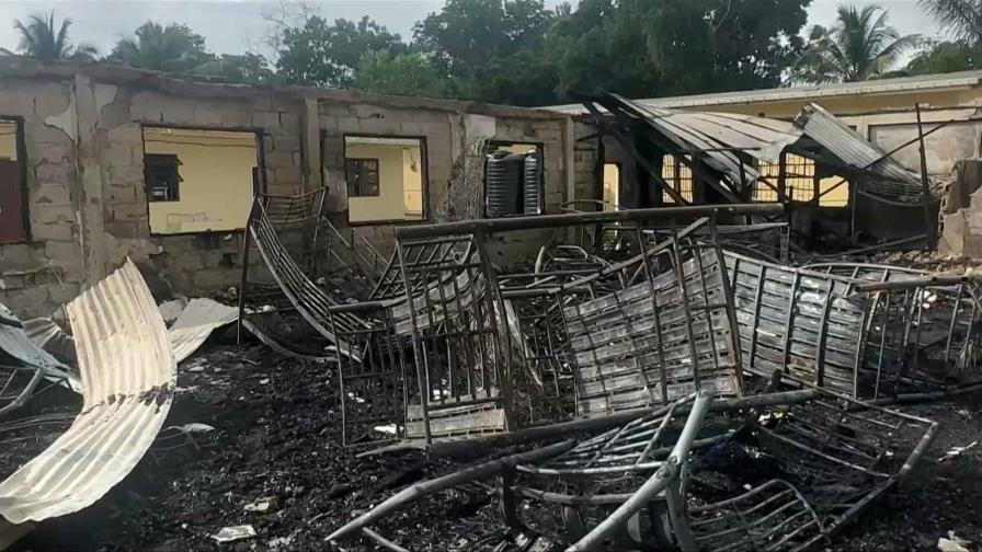 Incendio en residencia escolar en Guyana pudo haber sido intencional