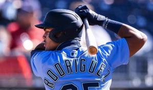 Embargan cuentas a padre de Julio Rodríguez por deuda del bono