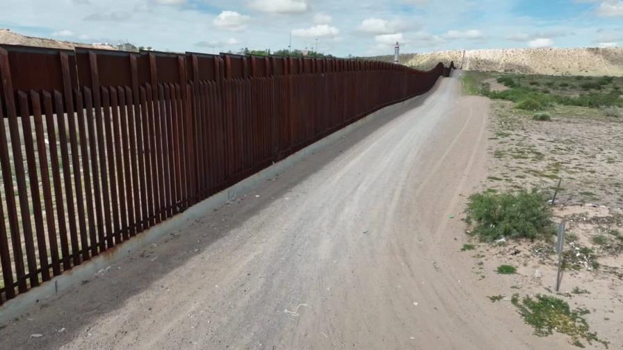 Lanzan a un niño de 4 años sobre el muro fronterizo para cruzar a Estados Unidos Lanzan a un niño de 4 años sobre el muro fronterizo para cruzar a Estados Unidos