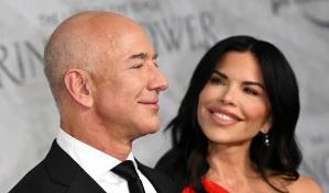 Jeff Bezos, y su novia, Lauren Sánchez, se comprometen