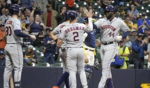 Astros aplastan a Cerveceros y ligan octavo triunfo al hilo