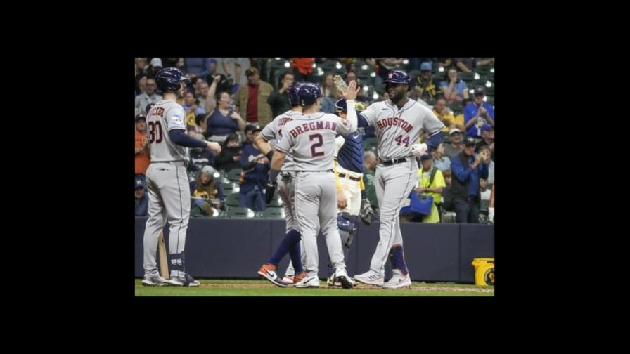 Astros aplastan a Cerveceros y ligan octavo triunfo al hilo Astros aplastan a Cerveceros y ligan octavo triunfo al hilo