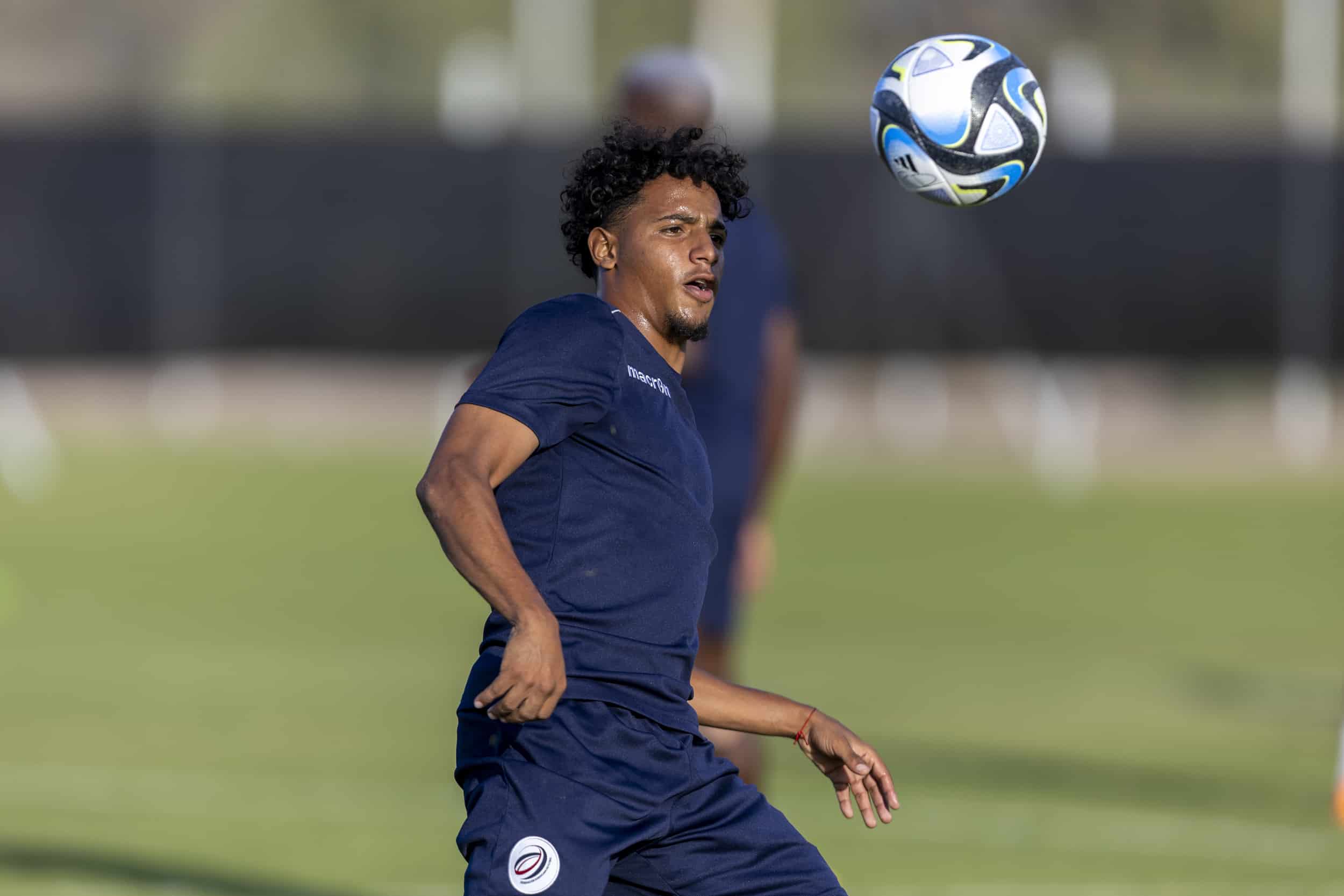 Guillermo Ronaldo de Peña en el entrenamiento previo al duelo con Brasil en el Mundial Sub-20.