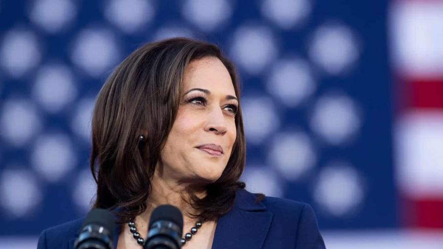 La vicepresidenta Kamala Harris aboga por restricciones a las armas de fuego