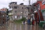 Moradores del sector Las 800 de Los Ríos temen lo peor ante inundaciones Moradores del sector Las 800 de Los Ríos temen lo peor ante inundaciones
