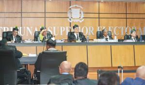 TSE se reserva fallo podría cambiar orden en la boleta electoral