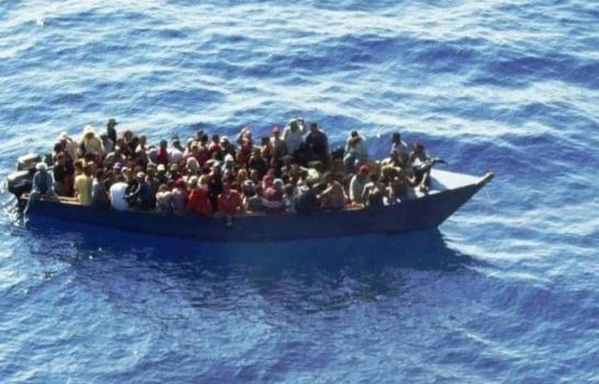 Unos 40 haitianos, incluyendo un bebé, detenidos al desembarcar en Jamaica