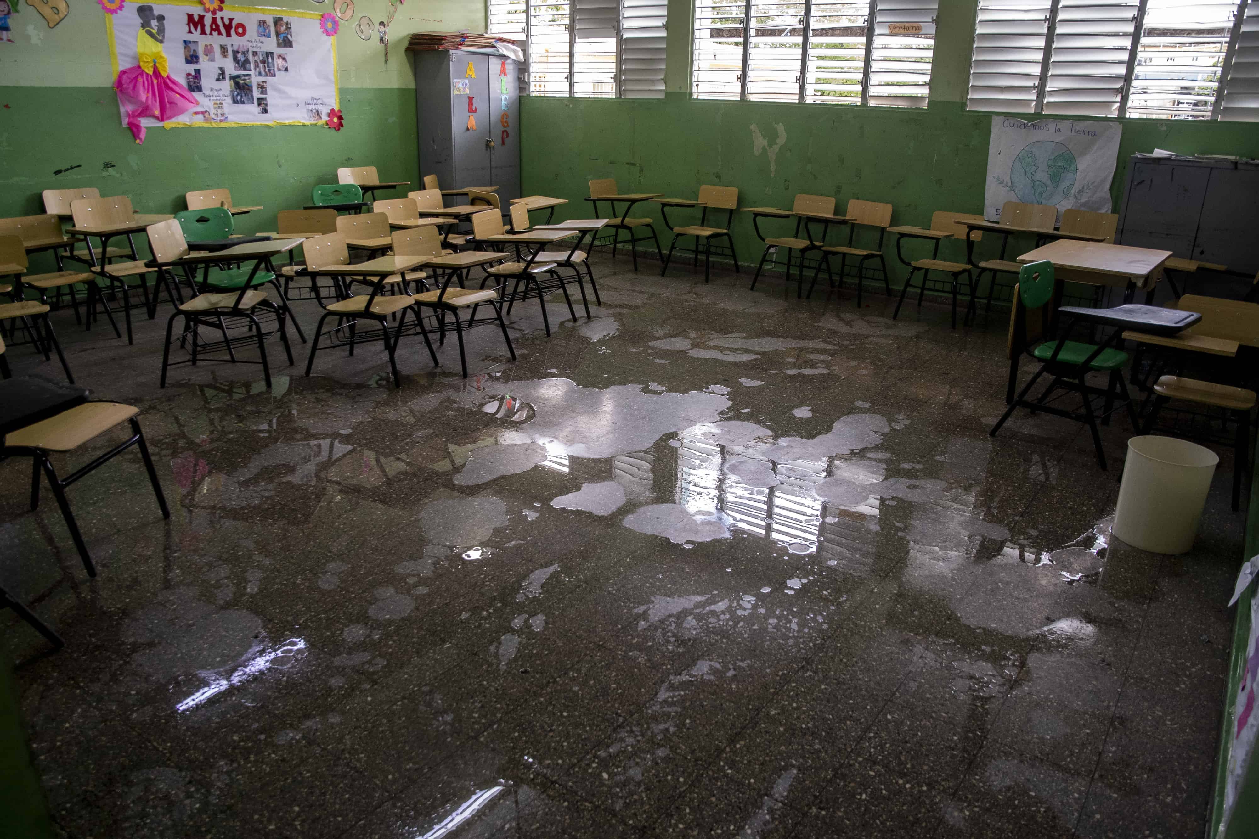 Las autoridades plantean un sistema para sacar las aguas del plantel 