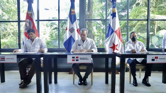 Costa Rica, Panamá y República Dominicana piden respeto al orden constitucional en Ecuador