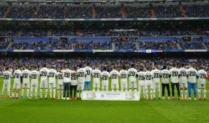 Jugadores y aficionados del Real Madrid muestran solidaridad a Vinicius