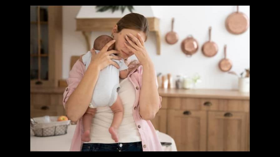 Lo que callan las madres: verdades sobre la maternidad de las que pocas hablan