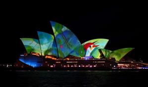 El festival Vivid ilumina a los edificios icónicos de Sídney y homenajea a la naturaleza