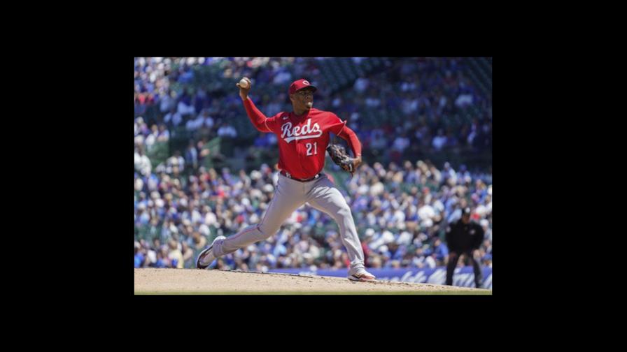 Green lanza 6 entradas sin hit; Rojos aplastan a Cachorros Green lanza 6 entradas sin hit; Rojos aplastan a Cachorros
