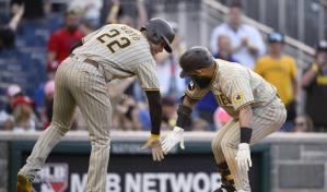 Odor pega jonrón de 3 carreras en la 9na y Padres superan a Nacionales