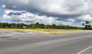 Dos turistas resultan lesionadas en accidente de tránsito en el Boulevard Turístico del Este