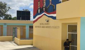 Gobierno inaugura escuela primaria Felicia Moreta Fajardo en el sector Los Guaricanos
