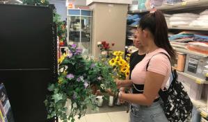 Electrodomésticos, ropas y plantas: los regalos que les compraron a las madres en un sábado poco concurrido