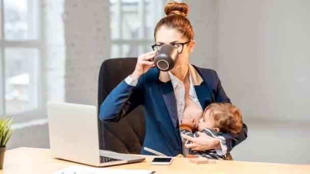 Cómo es regresar al trabajo (positiva) después de dar a luz