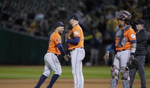 Brown poncha a 10; Astros vencen a Atléticos, que tienen el peor inicio desde 1901
