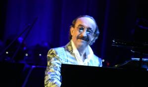 Ra&uacute;l Di Blasio deslumbr&oacute; con su concierto sinf&oacute;nico en el Teatro Nacional