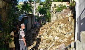 Alertan terreno donde colapsó vivienda en Guachupita no es apto para construcciones