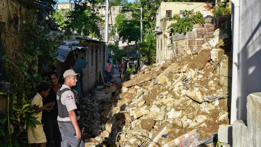 Alertan terreno donde colapsó vivienda en Guachupita no es apto para construcciones