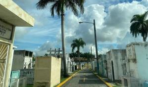 Cementerios limpios y asegurados para recibir el Día de las Madres