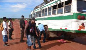 Migrantes misquitos se aferran a su cultura mientras esperan en México para ir a EE.UU.