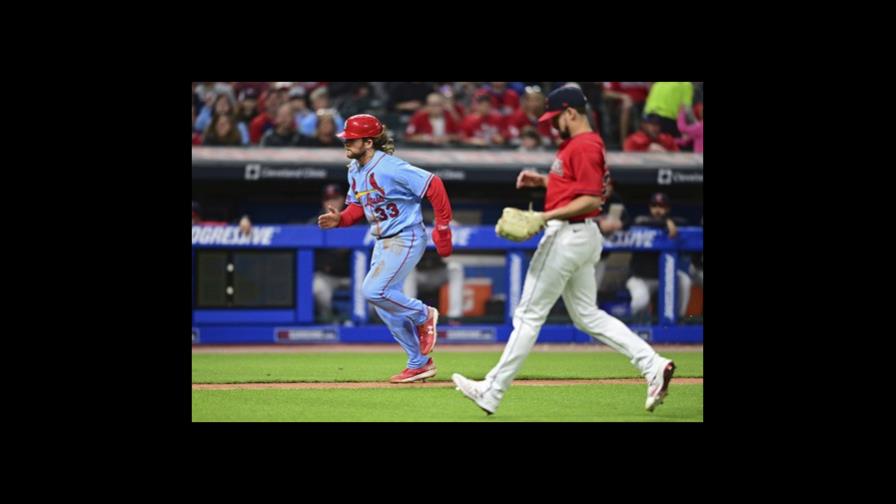 Donovan anota gracias a pasbol en la décima; Cardenales superan 2-1 a Guardianes