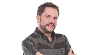 Actor mexicano Héctor Parra condenado a 10 años de prisión; fue acusado de abusar de su hija