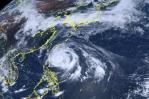 Filipinas se prepara para el embate del tifón Mawar Filipinas se prepara para el embate del tifón Mawar