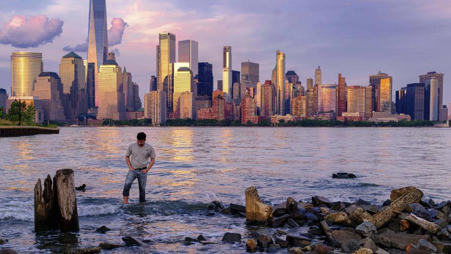 Ante la subida de los océanos, un reporte identifica otro riesgo para Nueva York: la ciudad se hunde