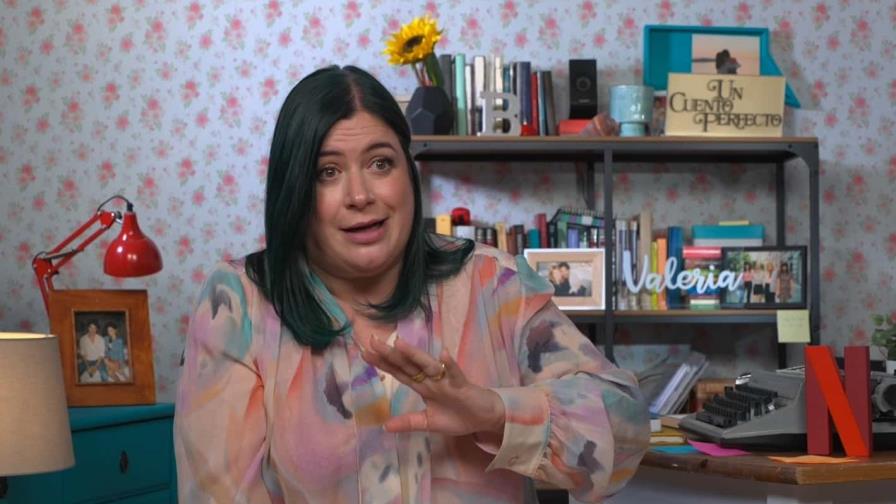 Elísabet Benavent: Vivimos una época dorada del género romántico alrededor del concepto del amor sano