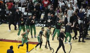 ¿Completarán los Celtics la hazaña de la Banda de idiotas de los Medias Rojas de 2004?