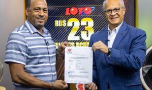 Suplidor de bodegas en Nueva York se gana 23 millones en la Loto de Leidsa