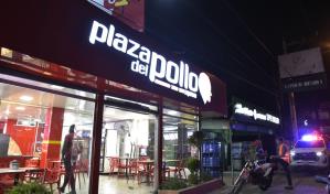 Asaltan la Plaza del Pollo, cerca de donde mataron seguridad de Farmacia GBC en otro atraco