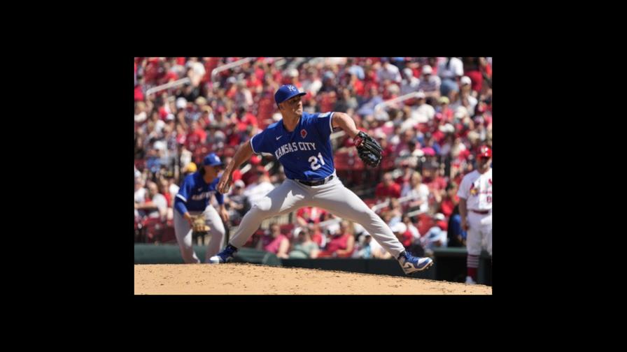 Staumont y Mayers coquetean con juego perfecto, Reales vencen a Cardenales Staumont y Mayers coquetean con juego perfecto, Reales vencen a Cardenales