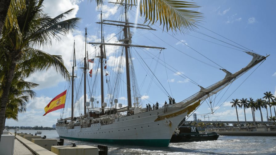 El buque-escuela "Juan Sebastián de Elcano", llega a Santo Domingo la próxima semana