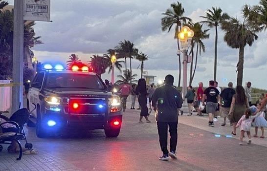 Suben a nueve los heridos por un enfrentamiento a tiros de dos grupos en malecón de Florida