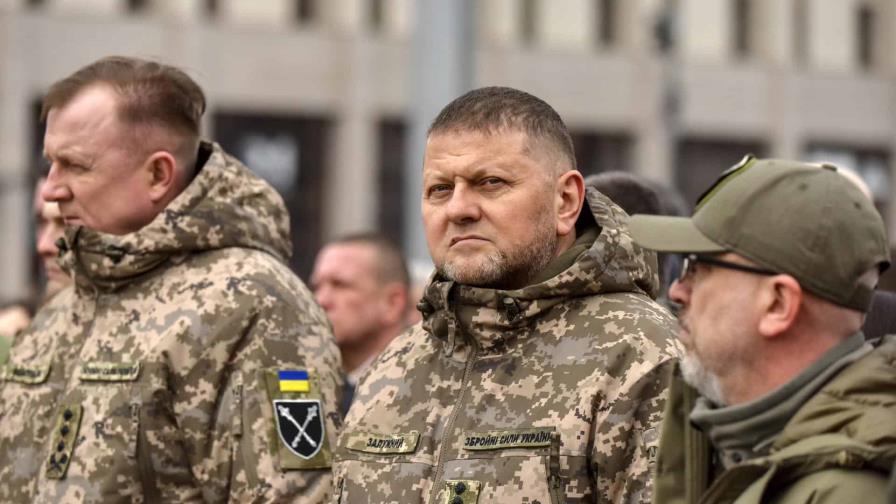 Jefe de Ejército ucraniano estrena cargo con un nuevo hundimiento de un buque militar ruso