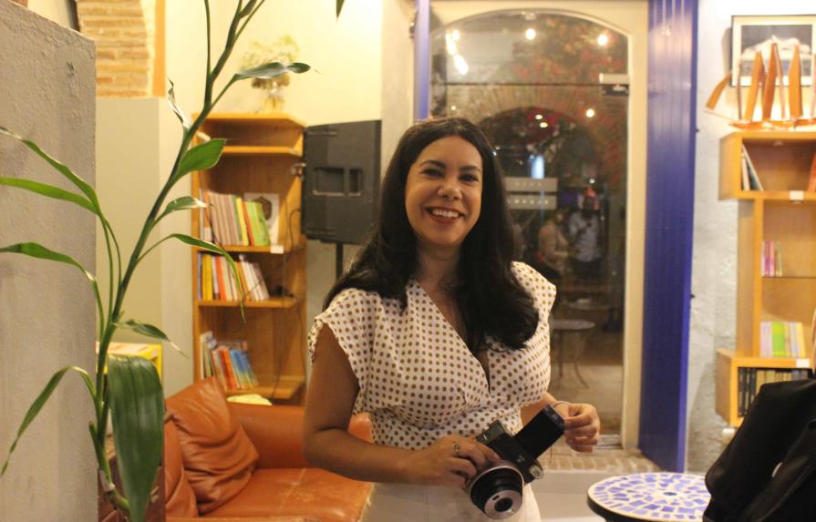 Nadia Lugo, la egresada de historia del arte y escritora que se decanta por los relatos