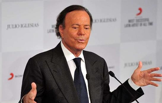 La Fiscal&iacute;a de la Audiencia Nacional espa&ntilde;ola investiga una denuncia contra Julio Iglesias