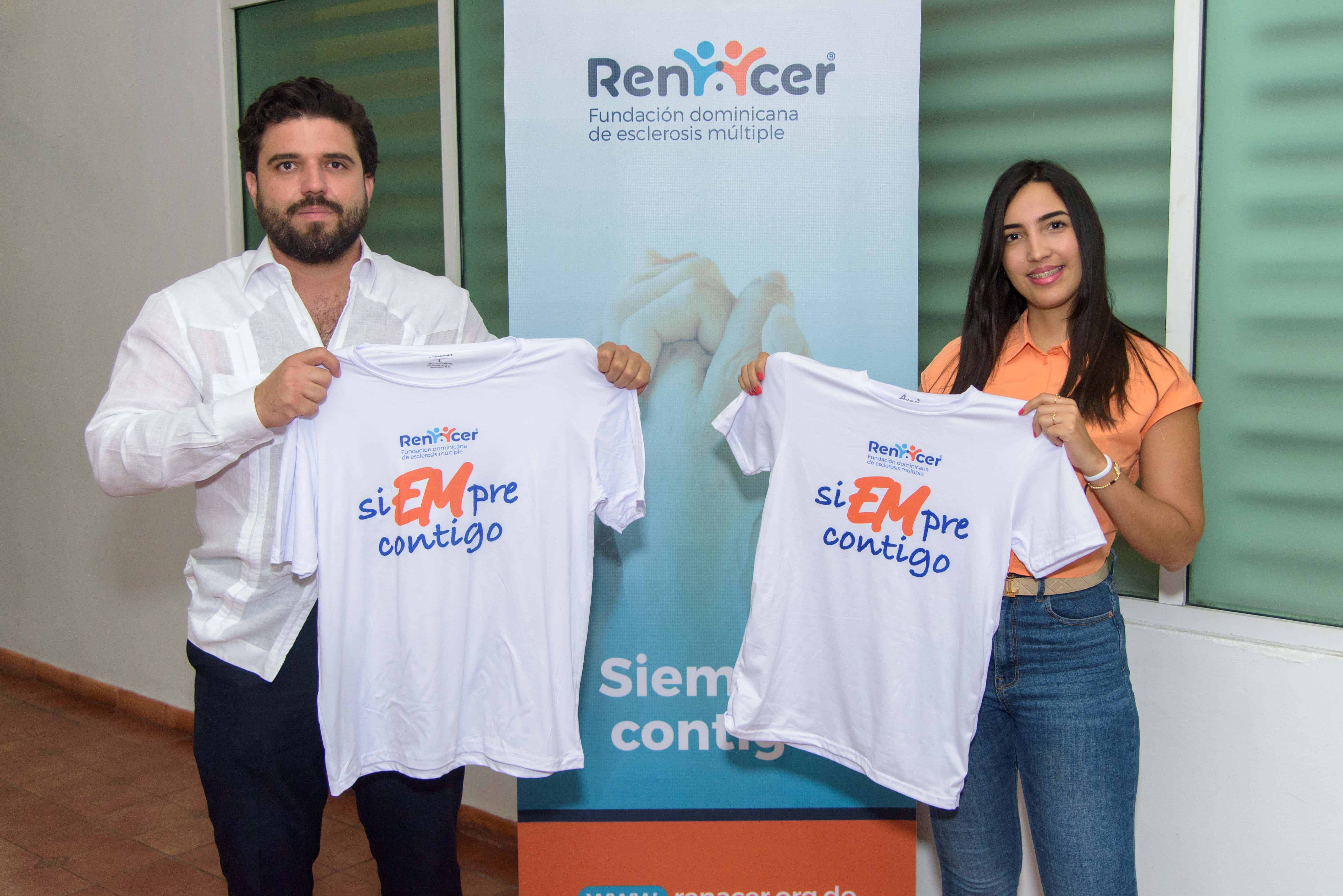 Jean Alberto Menicucci y Elizabeth Lara.