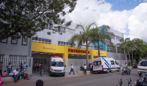 Hospital Pina responde a denuncias; dice cuenta con tres cardiólogos para la alta demanda