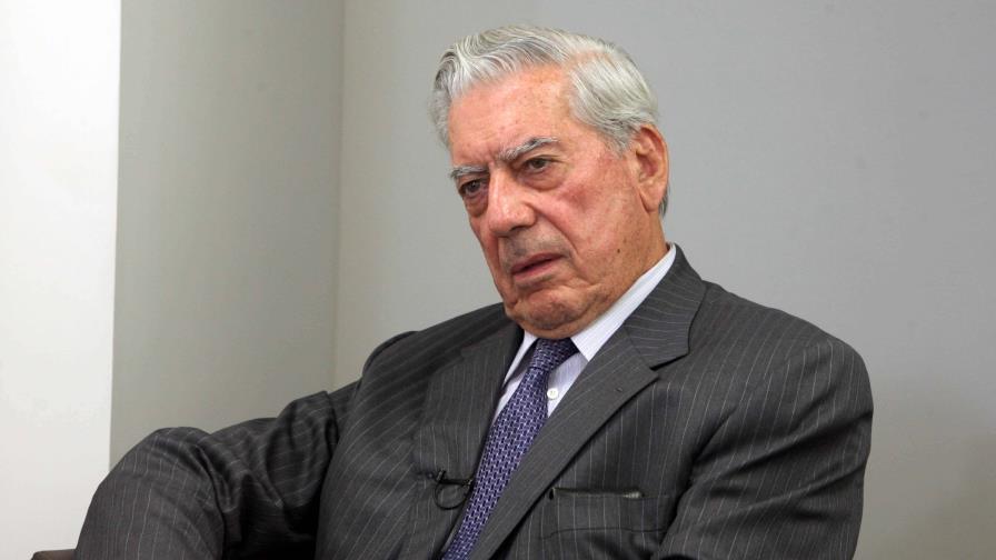 Cuando Vargas Llosa comparó con los nazis a las autoridades dominicanas y la solicitud de desagravio de RD Cuando Vargas Llosa comparó con los nazis a las autoridades dominicanas y la solicitud de desagravio de RD
