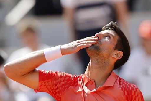 Sugieren a Djokovic abstenerse de mensajes políticos en Roland Garros