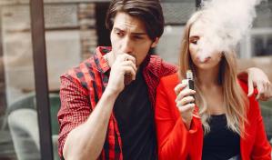 Aumenta el uso de hookah y vapes en jóvenes de 14 a 22 años